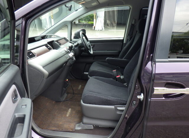 *RESERVED 2008 Honda Stepwgn RG4 4WD 24Z in black amethyst pearl full