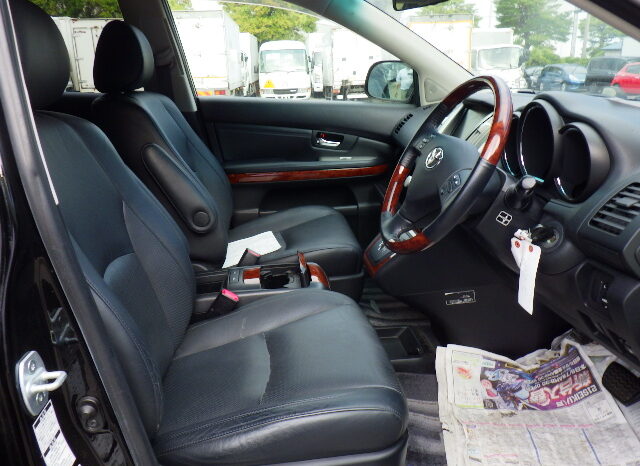 *RESERVED 2008 Toyota Harrier 4WD heated leather interior 45,000km! full