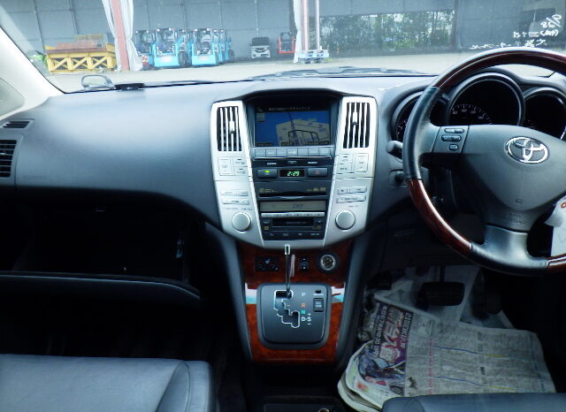 *RESERVED 2008 Toyota Harrier 4WD heated leather interior 45,000km! full